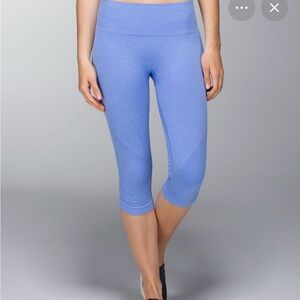 LULULEMON in the flow capris